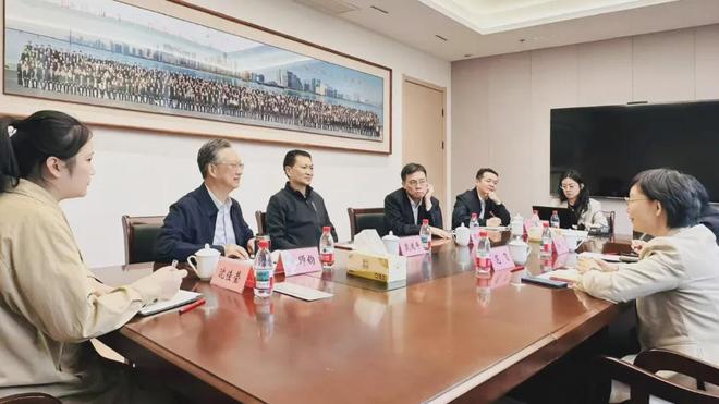 访促进会 共话“底线”与“高线”开元棋牌网站市审计局范飞局长来(图1)